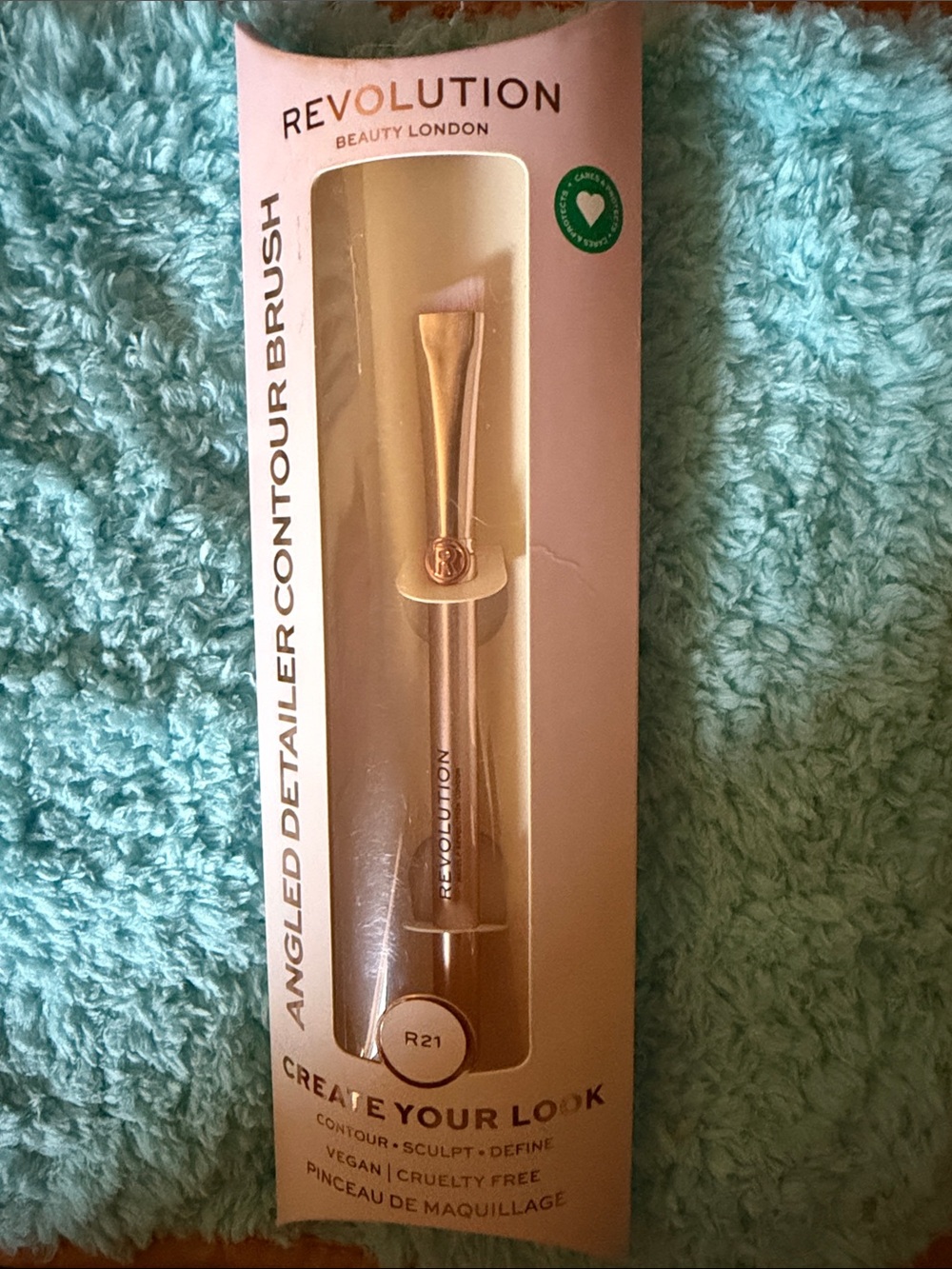 Revolution Rose Gold Angled Contour Brush